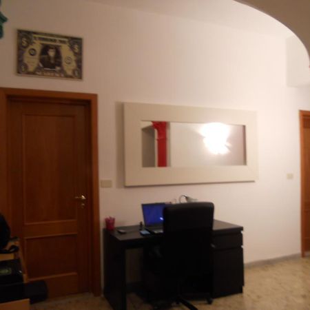 Отель Aloha Rome 2 Экстерьер фото